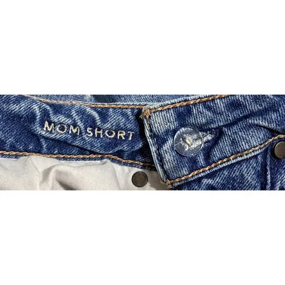 American Eagle Jean Shorts Womens Size 6 Distressed Denim Strigid Mom Short Blue - Picture 3 of 12